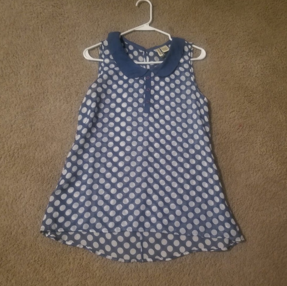 Blouse (No sleeve)